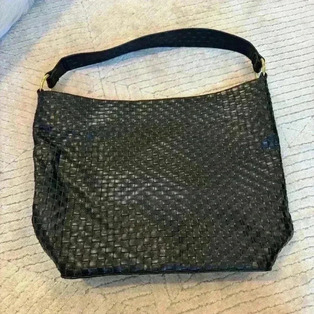 Black faux leather shoulder purse - Picture 6 of 7